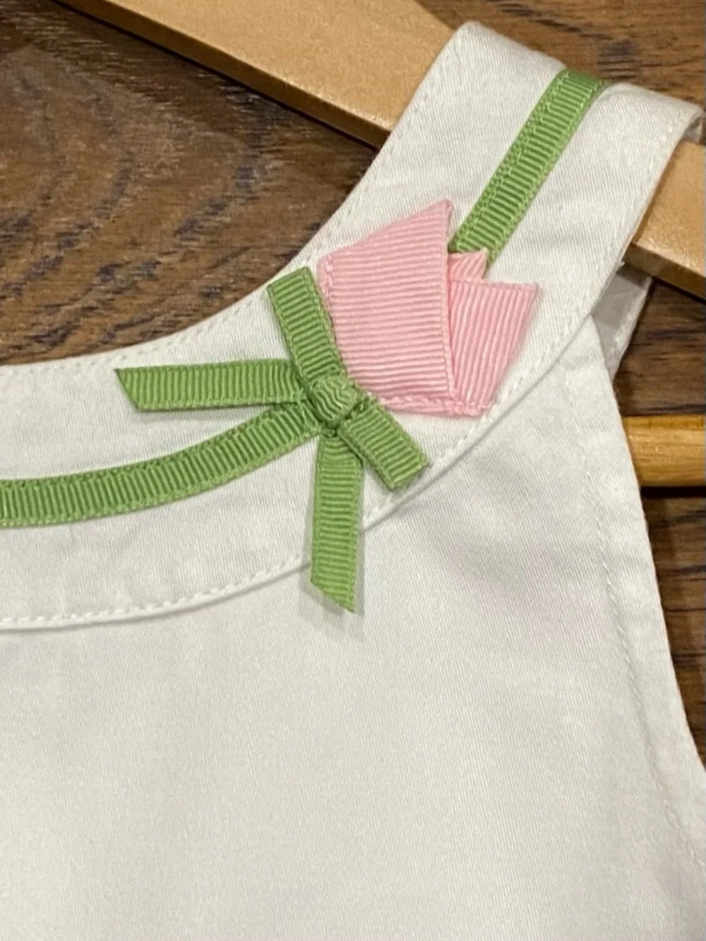 Gymboree Girls ‘Tulip Garden’ Set Size 4T Ribbon Top, Crop Pant, Bow Headband